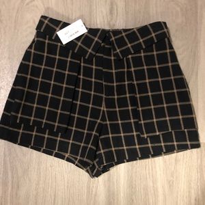 Victoria + Sophia Plaid Shorts size M